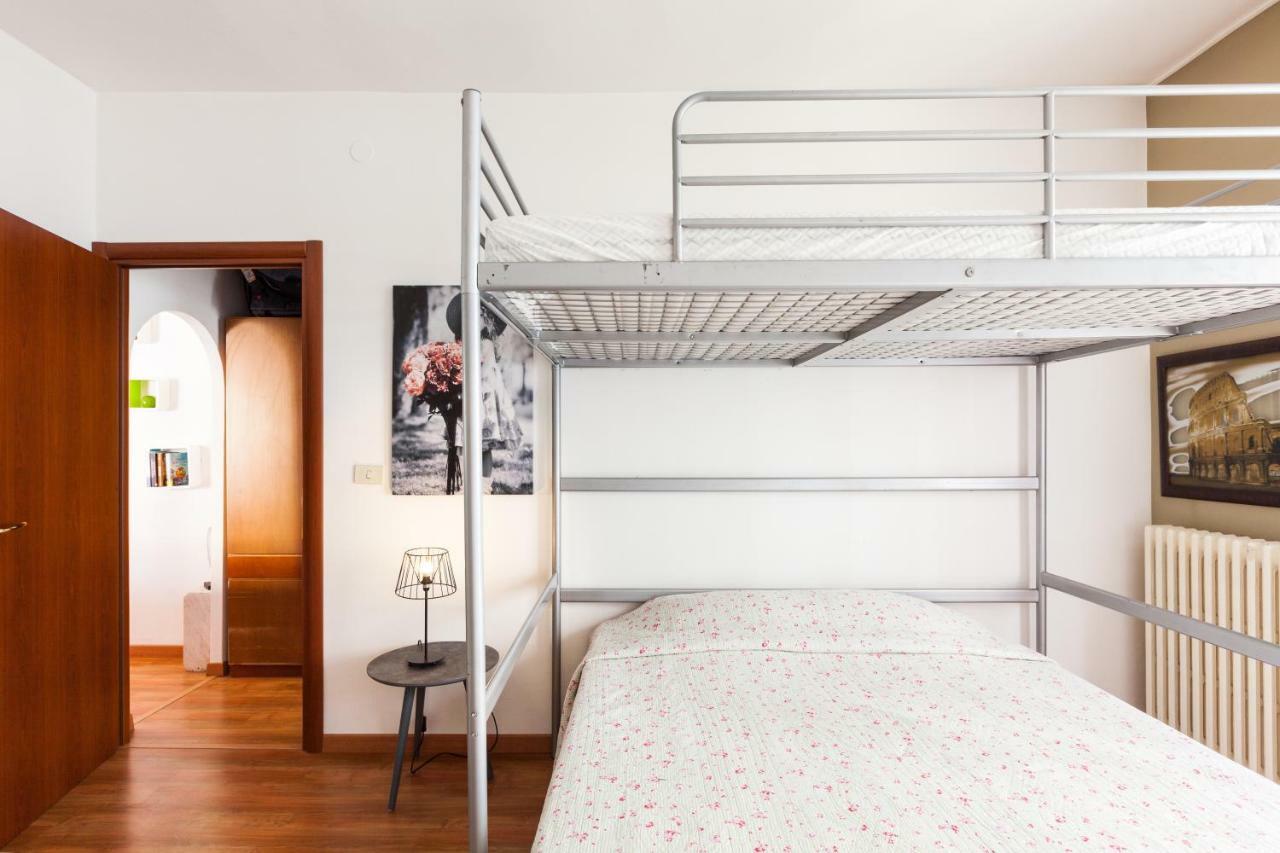 Milano Apartment Ana Екстериор снимка